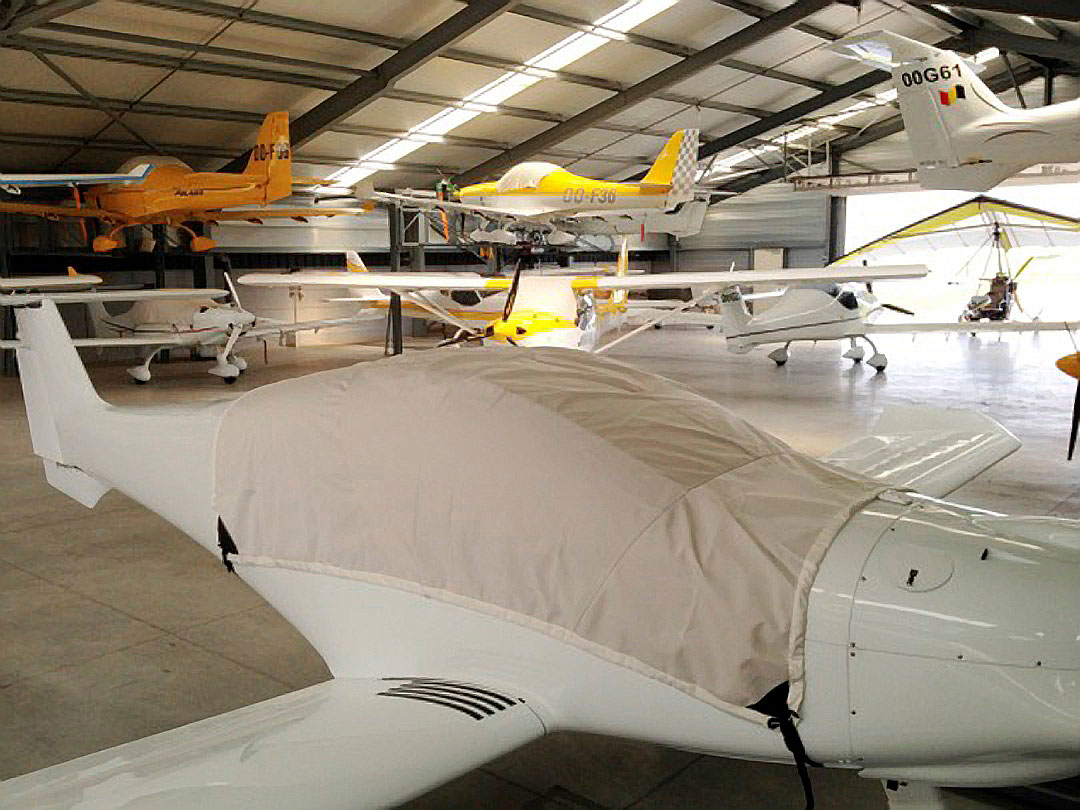 Dynaero MCR Pickup Canopy Cover