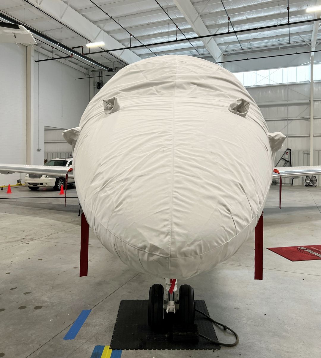 Embraer Legacy 500, (EMB-550) Cockpit/Nose Cover