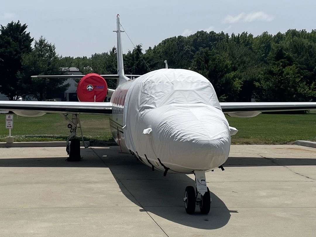 IAI 1124 Cockpit/Nose Cover Extended Aft Over Entry Door