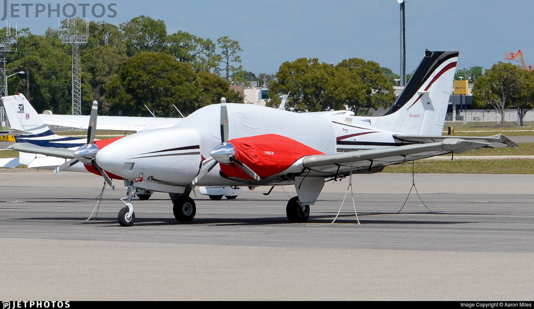 Beech Baron 58, G58 Canopy Cover, Insulated Engine Covers