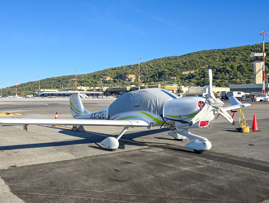 Diamond DA-40 Canopy & Prop Covers, Engine Plugs